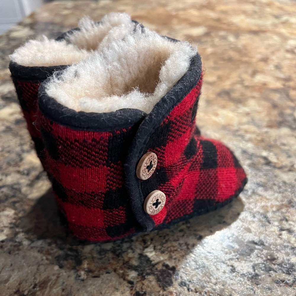 Infant UGG sherpa boots - Picture 2 of 4